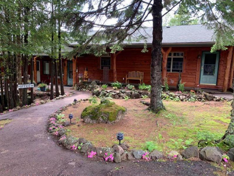 Thomsonite Inn On Lake Superior Grand Marais Kültér fotó