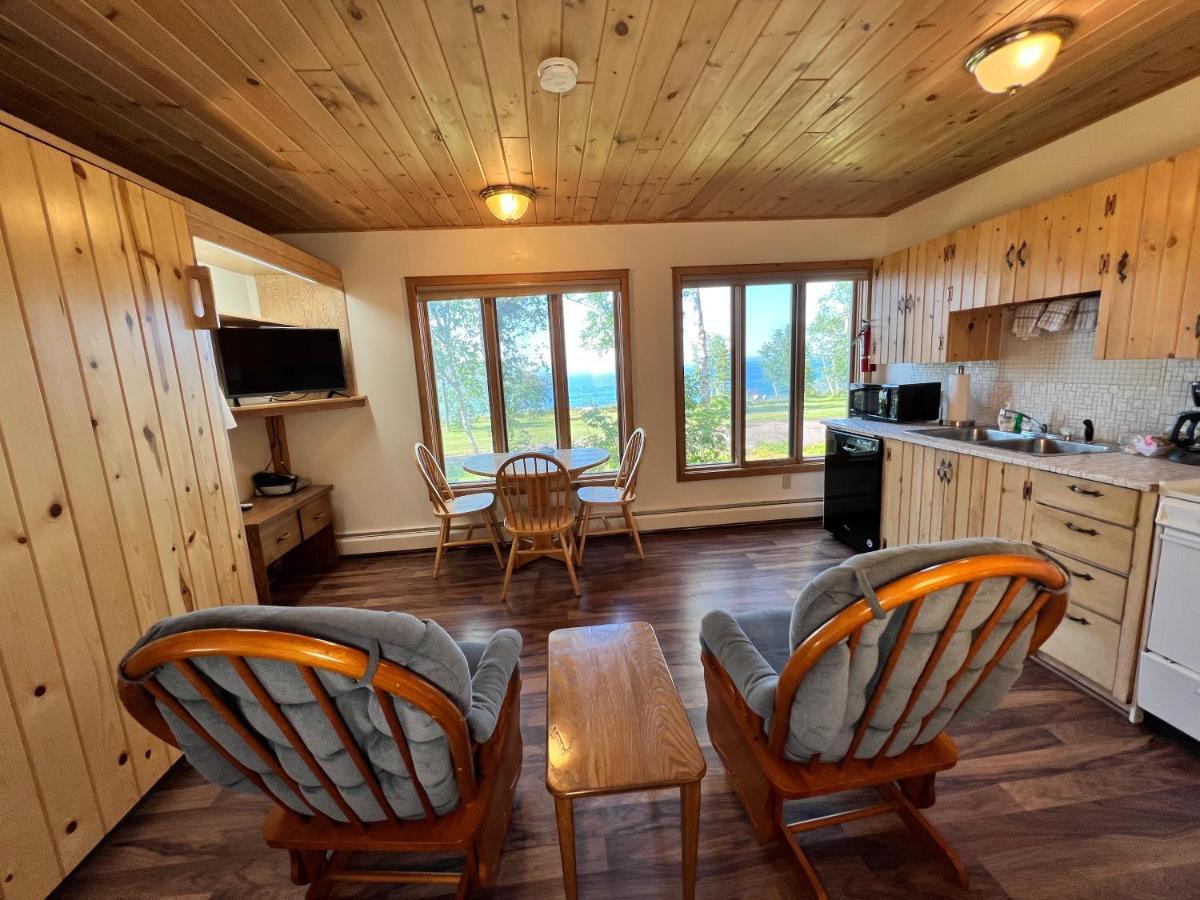 Thomsonite Inn On Lake Superior Grand Marais Kültér fotó